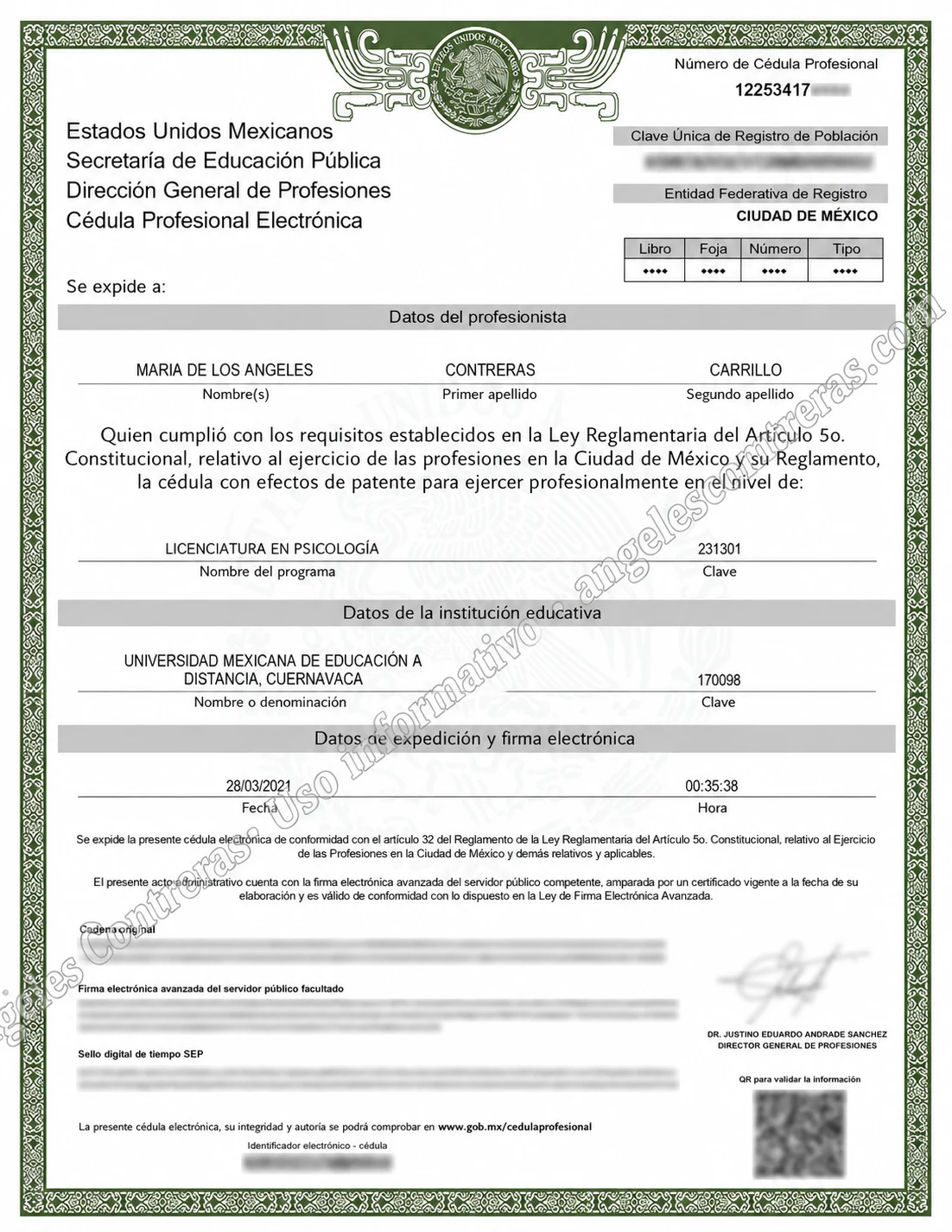 Cédula profesional de Ángeles Contreras